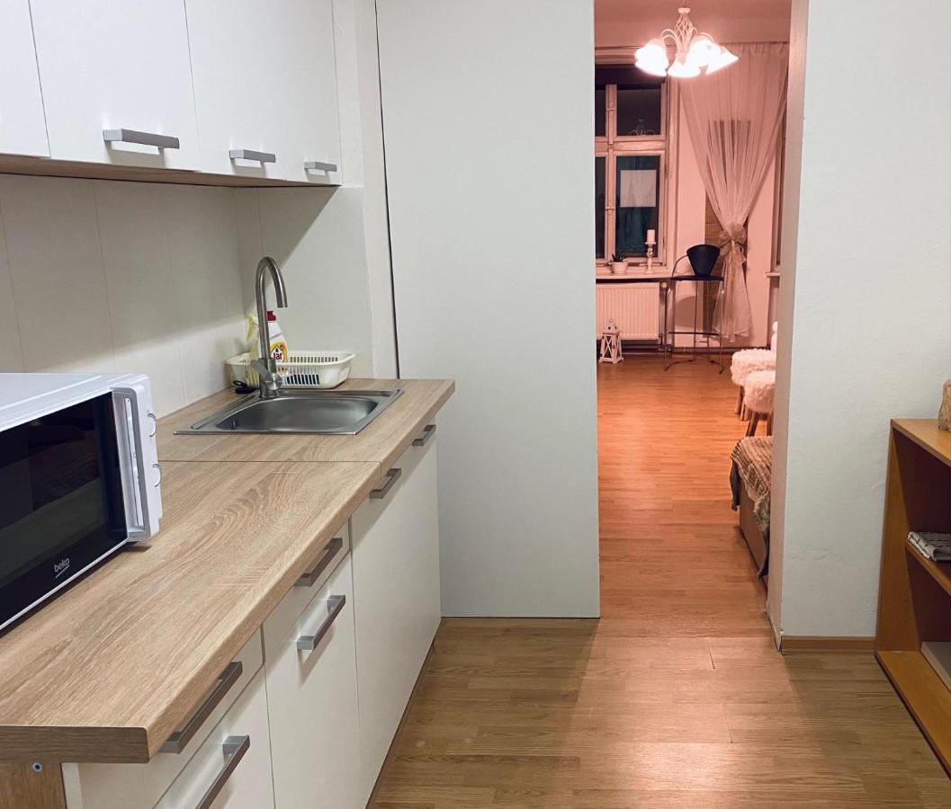 Beauty-Spa Apartment Дечин Екстер'єр фото